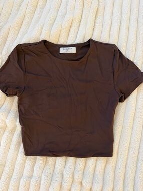 Aritzia Babaton Chocolate Brown Crewneck Crop Tee 2xs
